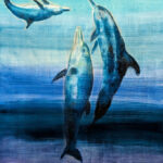 2023 Delfine auf Blau